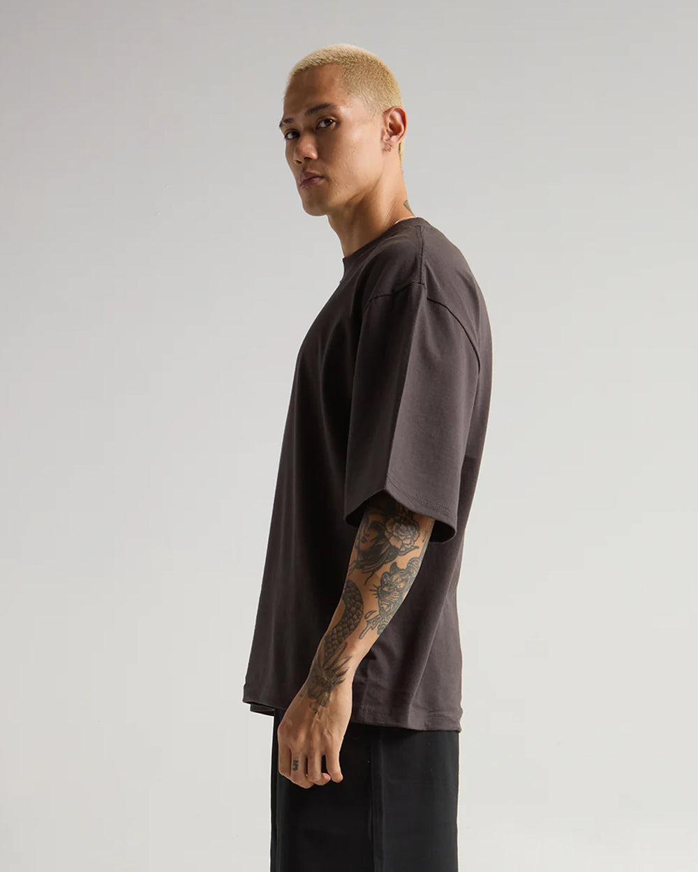 Oversized Teez – Off Black, view 3
