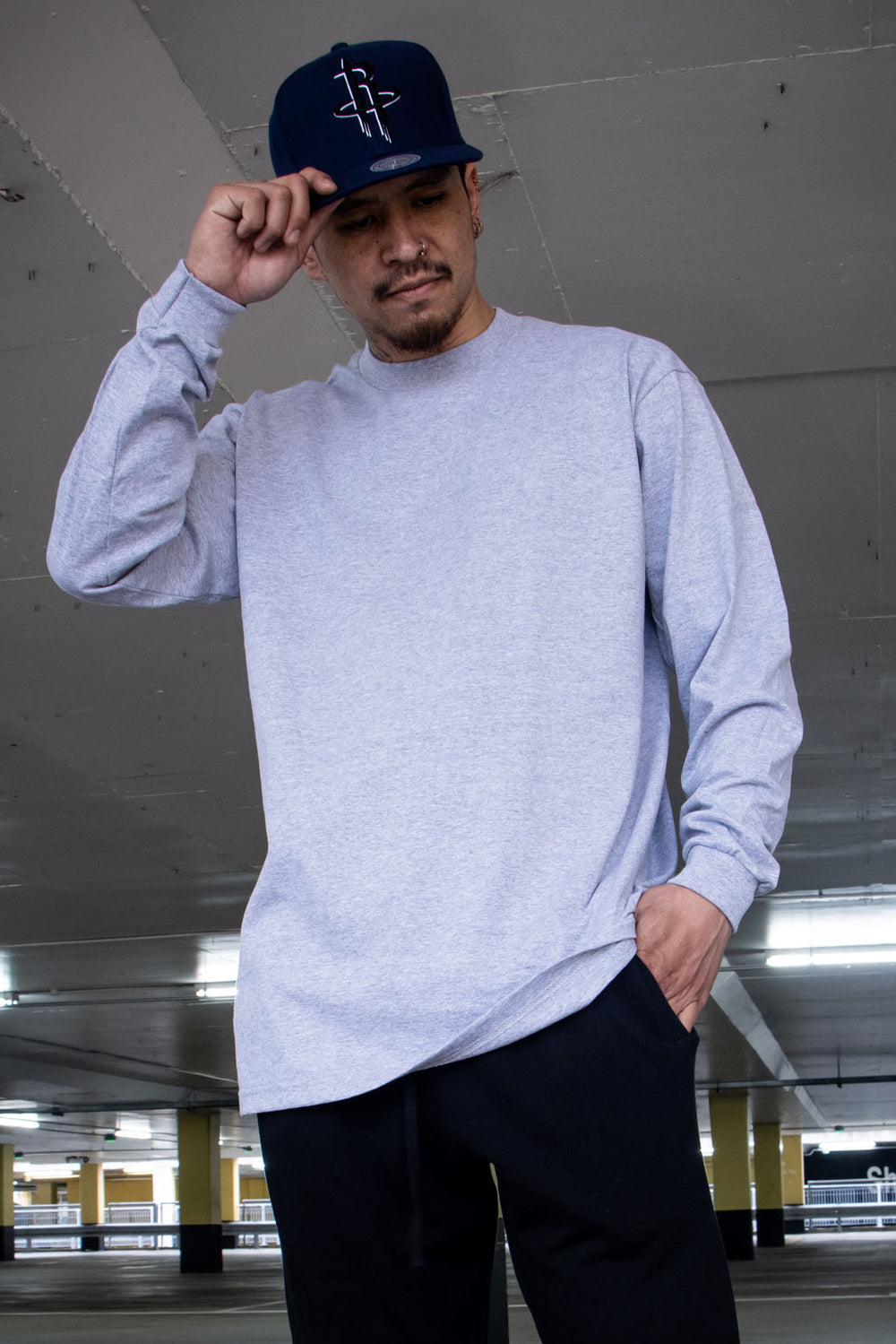 Heavyweight Longsleeve – Grey, view 3