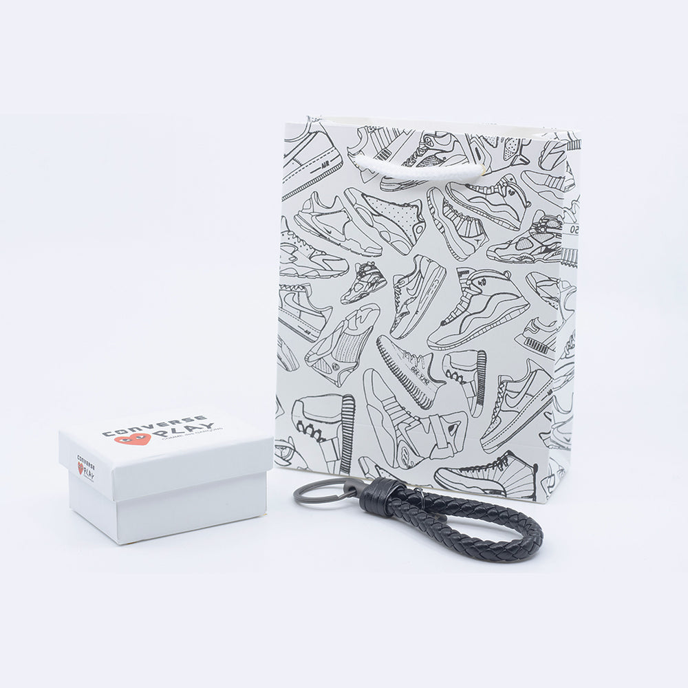 Play X Converse – 3D Mini Sneaker Keychain, view 3