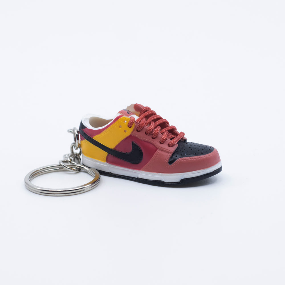 SB Dunks – 3D Mini Sneaker Keychain, view 5