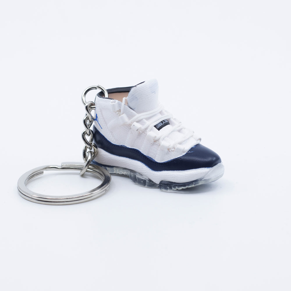 J11 – 3D Mini Sneaker Keychain, view 6