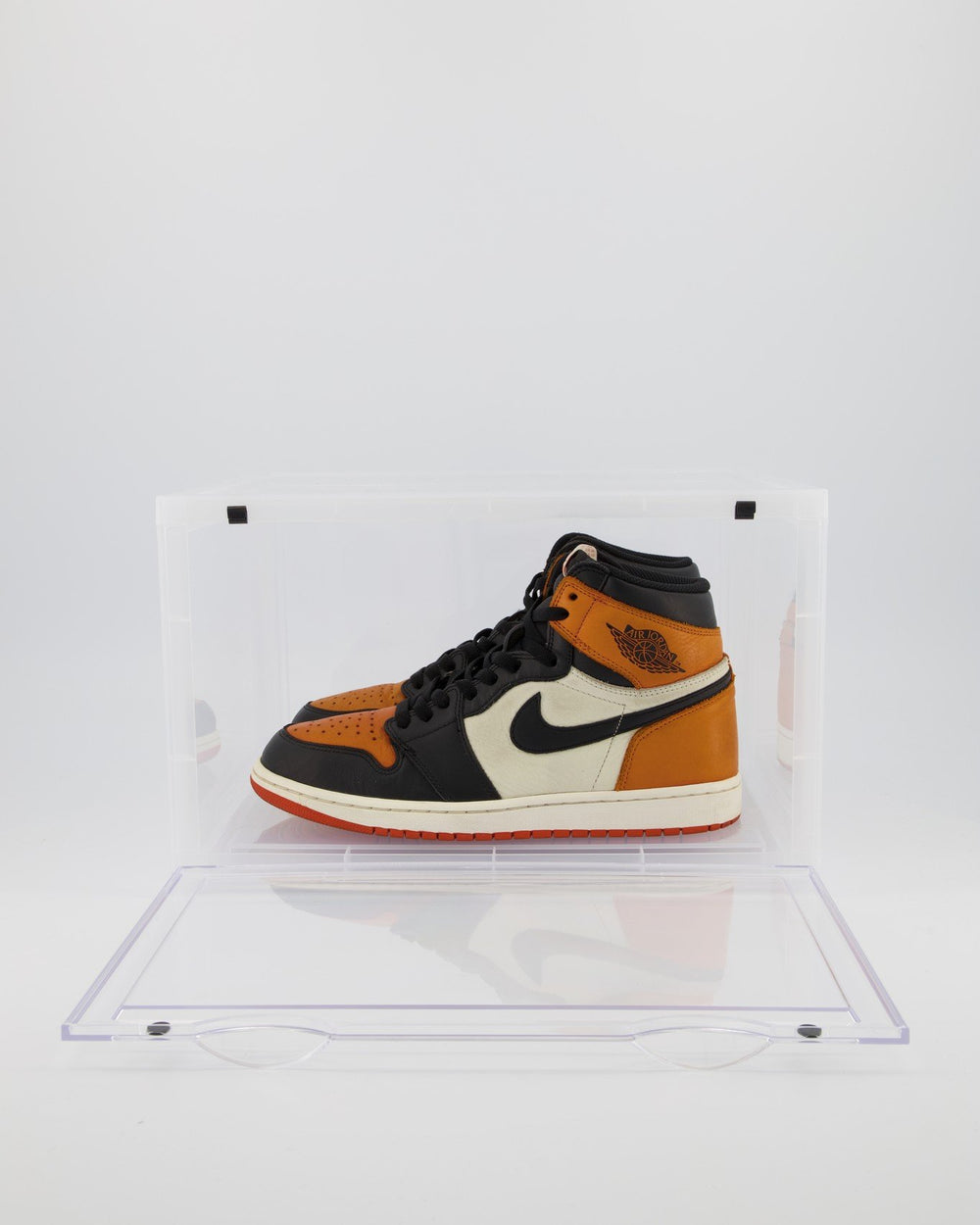 CT Sneaker Box Side Drop Display (2 Boxes) – Frost White, view 3